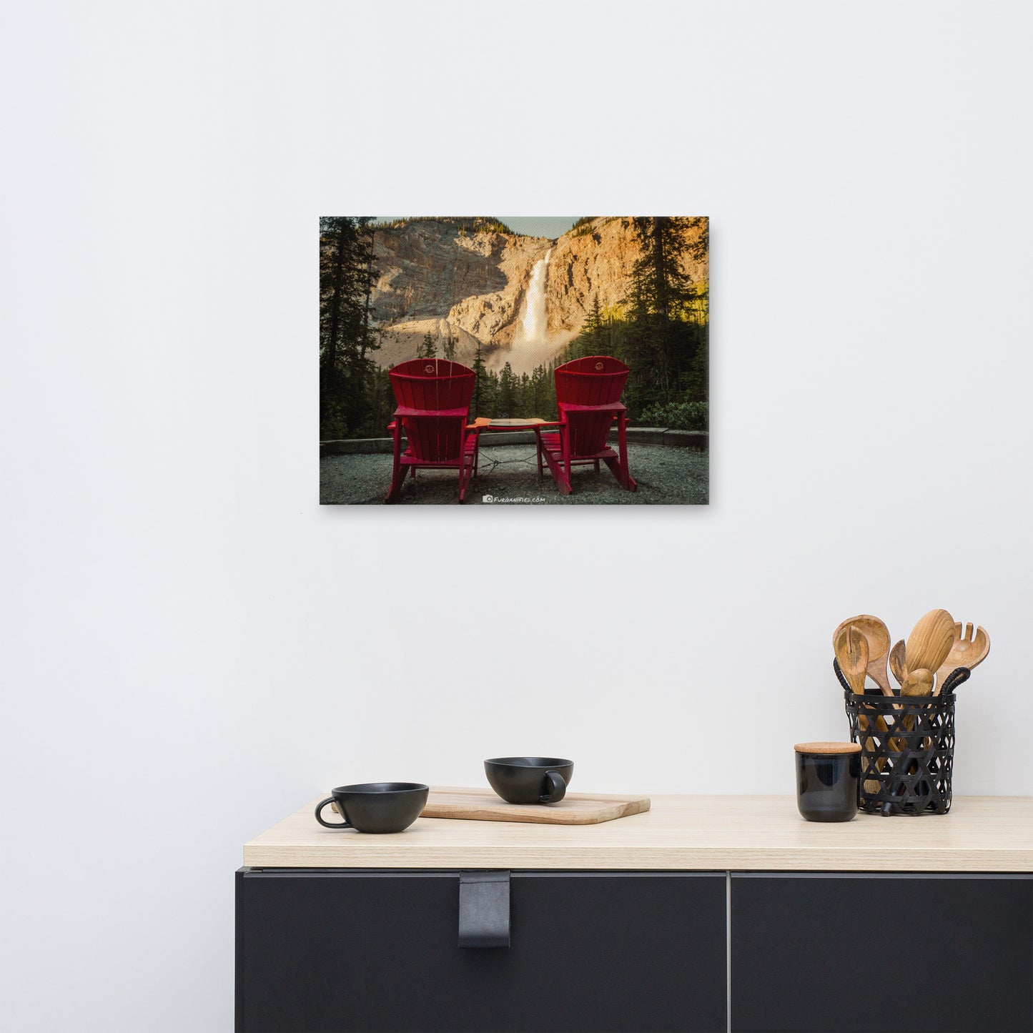 'Takakkaw falls' Canvas